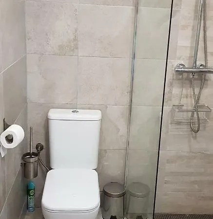 Appartamento Luxury 2 Bedroom 50 M From