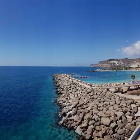 Apartment Luxury 2 Bedroom 50 M From *